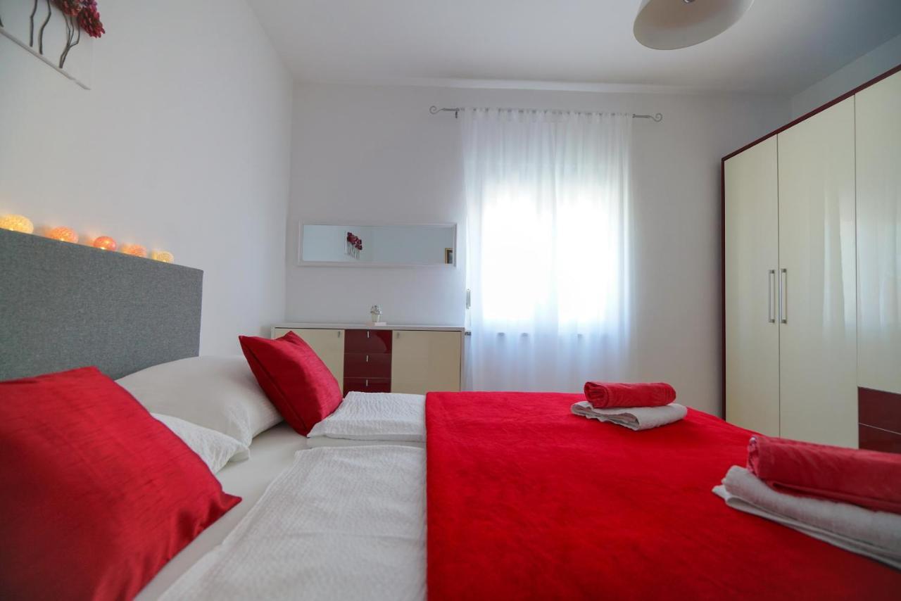 Apartment Jardin With Free Cowered Parking Zadar Eksteriør bilde
